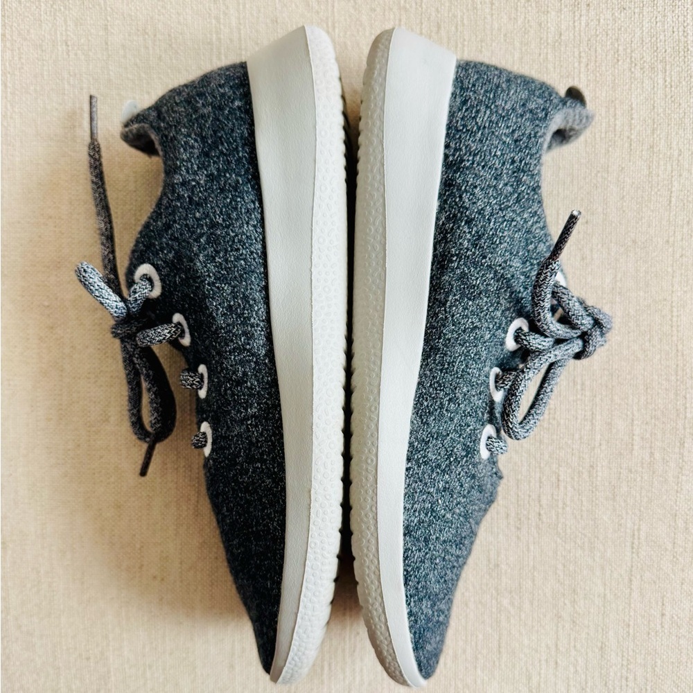 Allbirds Women's Wool Runner in Charcol - Picture 9 of 12